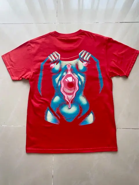 "Guarded Eye" Short-sleeve Tee (Red, Small)